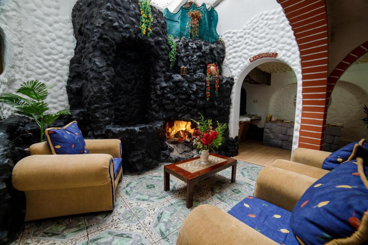 Hotel Carlos V Cuzco Esterno foto