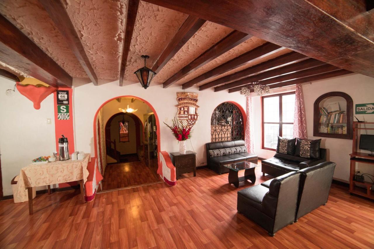 Hotel Carlos V Cuzco Esterno foto