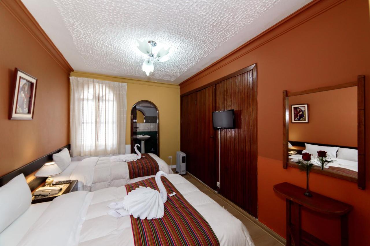 Hotel Carlos V Cuzco Esterno foto